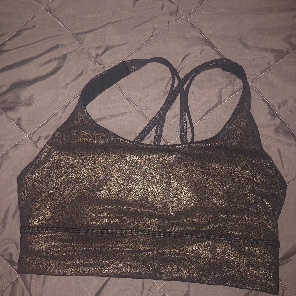 BRAND NEW LULULEMON SPORTS BRA